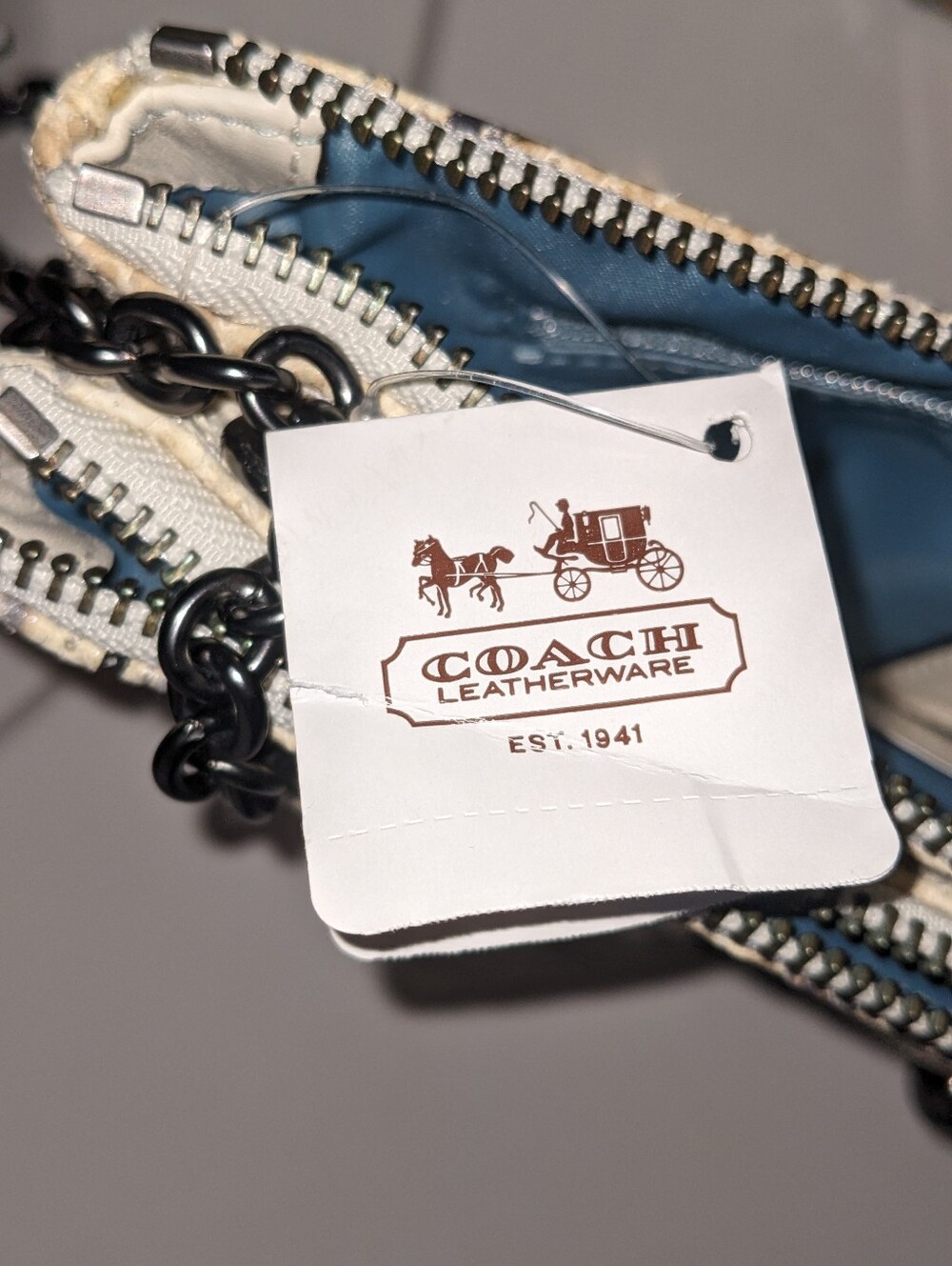 Coach NWT - Picture 2 of 16